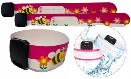 wodoodporna-opaska-identyfikacyjna-dla-dziecka-na-reke-numer-telefonu-basen