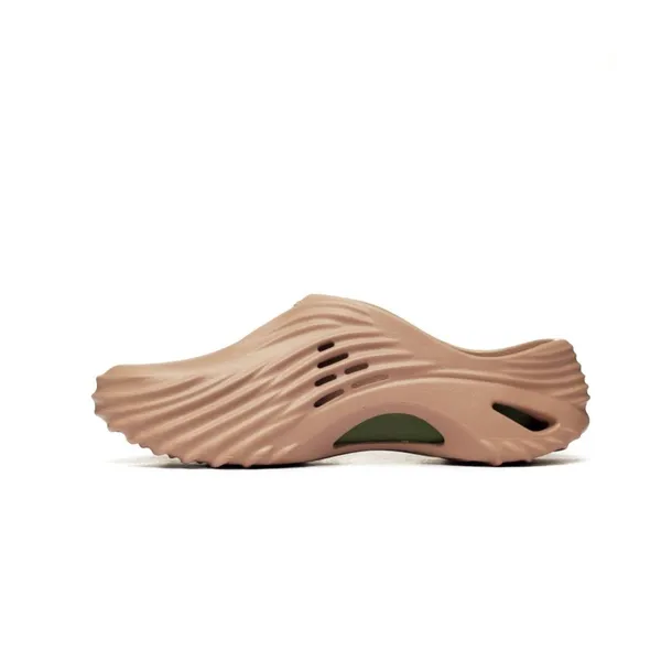2105212cc-marka-crocs