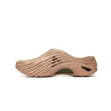 2105212cc-marka-crocs
