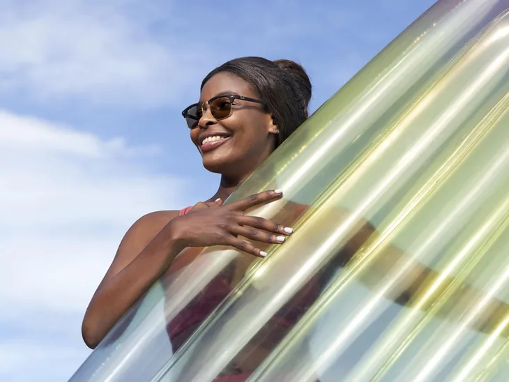 kolorowy-dmuchany-materac-do-wody-wiek-dziecka-4-lata-marka-jokomisiada