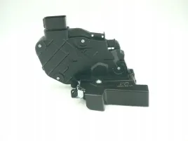 discovery-iii-lr-04-09-zamek-centralny-lewy