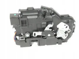 a4-b6-11-00-11-04-zamek-centralny-lewy