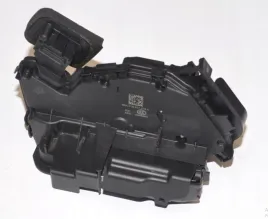 zamek-centralny-drzwi-pr-vw-passat-b8-t-roc