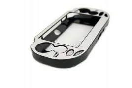 iris-pancerz-etui-armor-case-tworzywo-aluminium-na-ps-vita-fat-srebrny