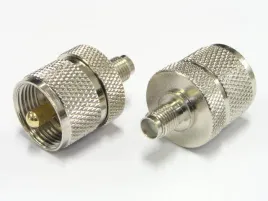 przejscie-gniazdo-sma-wtyk-uhf