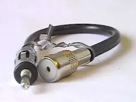 zlacze-antenowe-samochodowe-din-iso