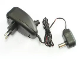 zasilacz-antenowy-regulowany-214v-100ma-100uf