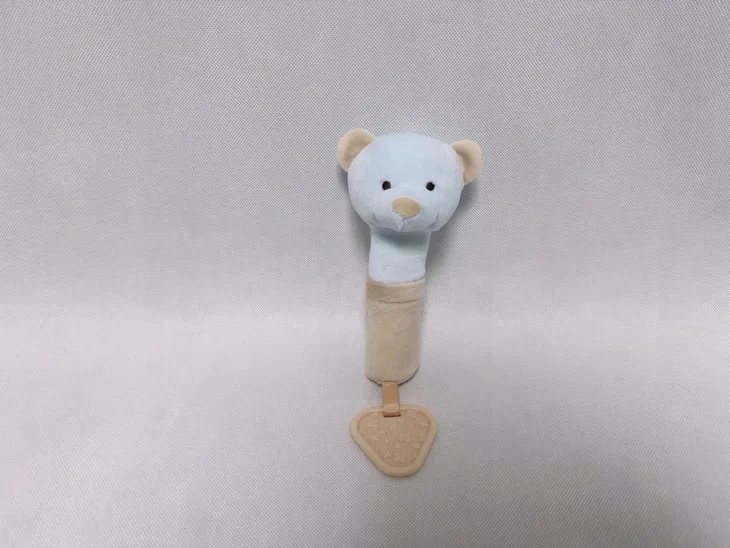 zabawka-z-dzwiekiem-mis-17cm-marka-axiom