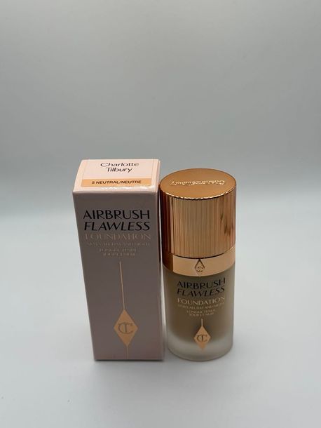 CHARLOTTE TILBURY Airbrush Flawles Foundation 5 Neutral