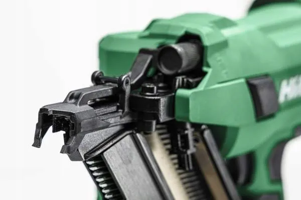 gwozdziarka-sztyfciarka-akumulatorowa-18v-2-5-0ah-nr1890dca-wqz-hikoki-certyfikat-ce