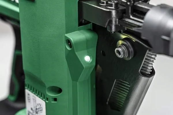 gwozdziarka-sztyfciarka-akumulatorowa-18v-2-5-0ah-nr1890dca-wqz-hikoki-waga-z-opakowaniem-6-kg