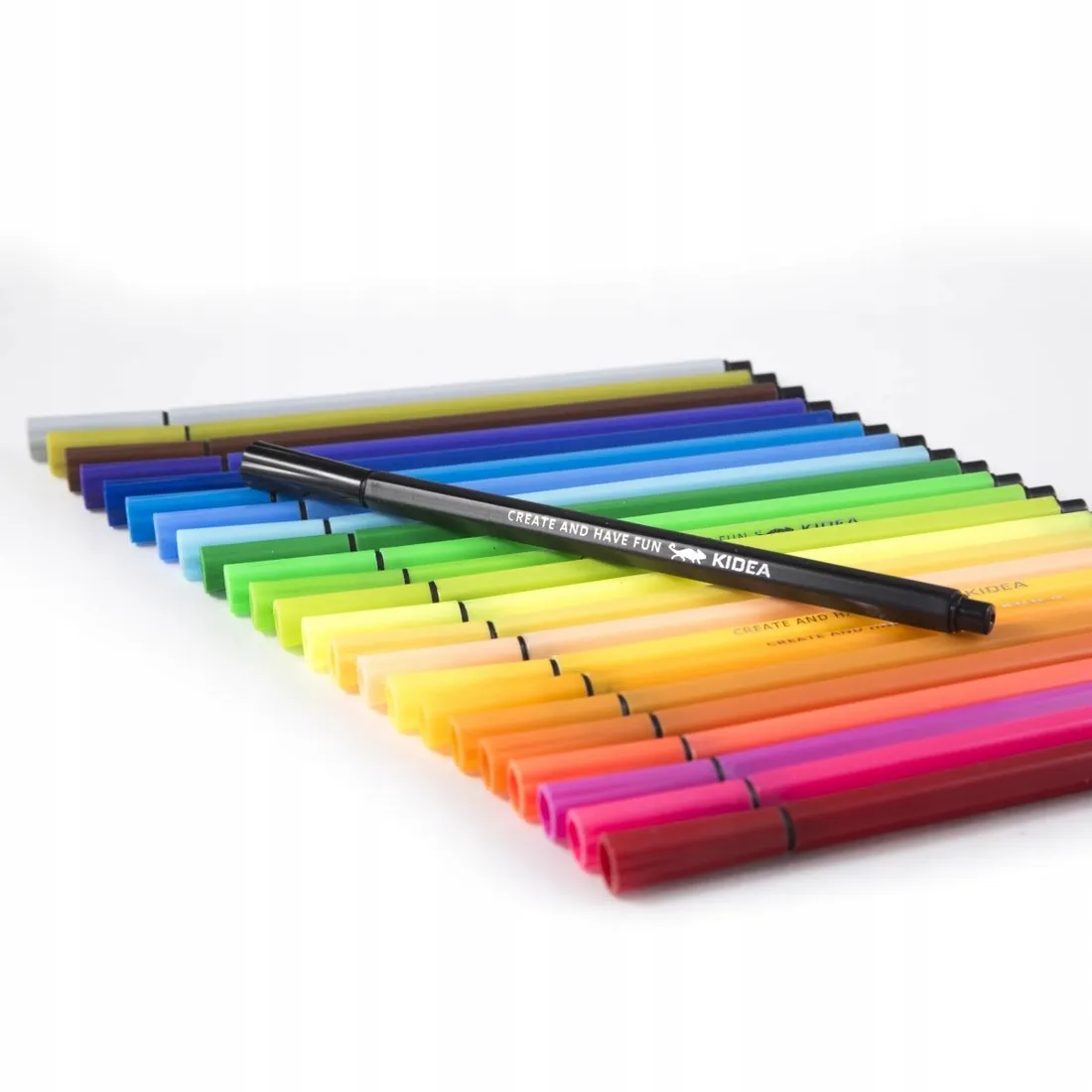 pisaki-w-etui-24-kol-kidea-stan-nowy