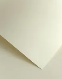karton-ozdobny-galeria-papieru-gladki-kremowy-250g-20szt