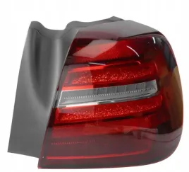 lampa-mercedes-gla-x156-15-19-tyl-prawa
