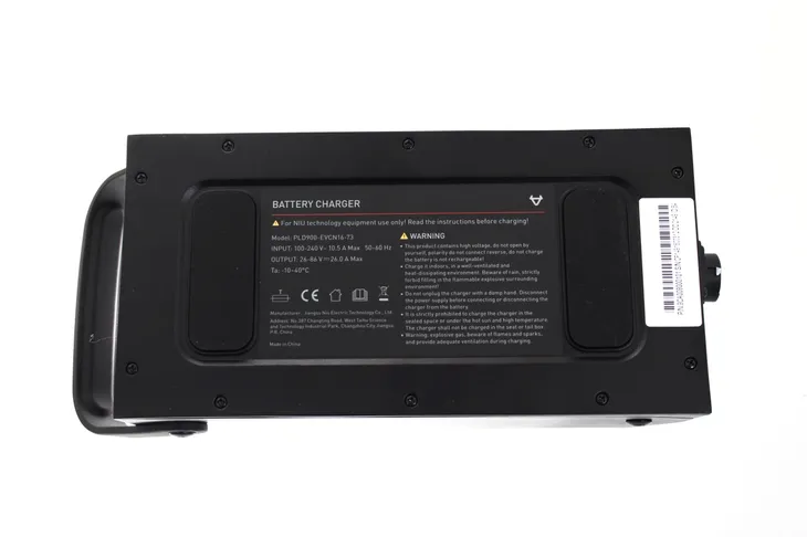 ladowarka-niu-mqi-gt-900w-numer-katalogowy-czesci-l95698
