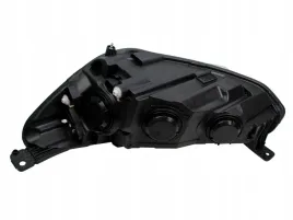 lampa-ford-focus-iv-18-prawa-reflektor