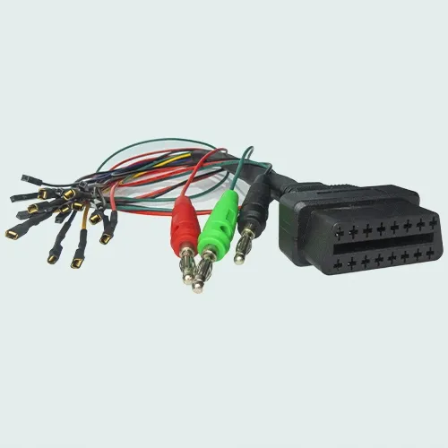 ecu-test-adapter-i-o-terminal-do-pracy-na-stole-kod-producenta-ecu-test-i-o-adapter