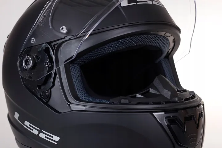 kask-integralny-ls2-ff353-rapid-ii-solid-matt-black-ece-22-06-rodzaj-lakieru-matowy