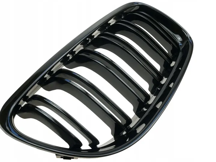 nerki-grill-atrapa-czarny-polysk-do-bmw-e90-e91lifting-2008-2013-stan-nowy-producent-czesci-inny
