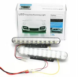 swiatla-led-do-jazdy-dziennej-e4-rl-400lm-drl-z-kierunkowskazem