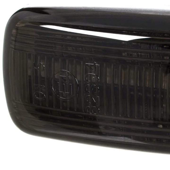 kierunkowskazy-led-dynamiczne-do-audi-a3-8l-a4-b5-stan-nowy