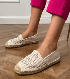 bezowe-espadryle-azurowe-na-platformie-plevis