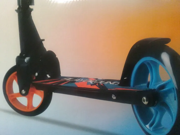 hulajnoga-scooter-playground-6-rodzaj-dwukolowa