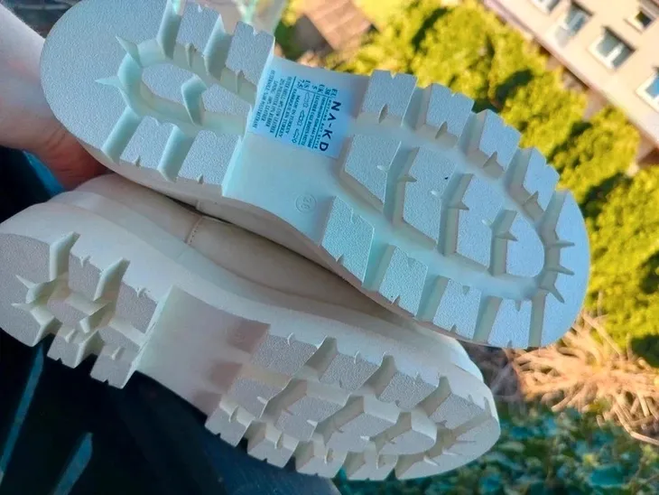 botki-skorzane-na-kd-nowe-38-waga-z-opakowaniem-1-3-kg