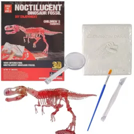wykopaliska-paleontolog-szkielet-dinozaura