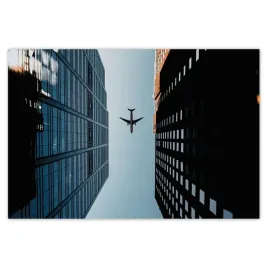 baner-200x135-samolot-miedzy-budynkami