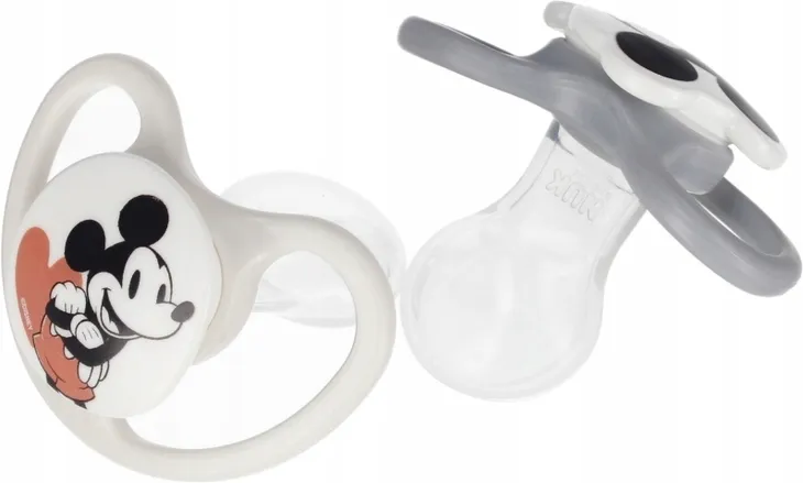 smoczki-0-6m-space-nuk-material-smoczka-silikon