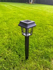 zestaw-6-lamp-solarnych-ogrodowych-latarnia-czarny