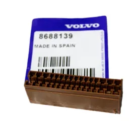 volvo-c30-s60-s80-v70-xc90-kostka-zlacze-cem-brazowa-32-pin-oe-8688139