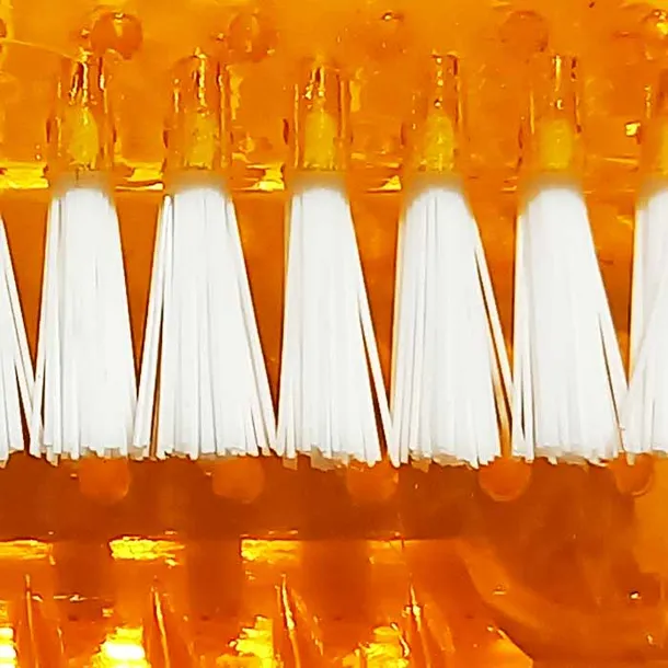 szczoteczka-do-rak-barbakan-material-czesci-myjacej-tworzywo-sztuczne