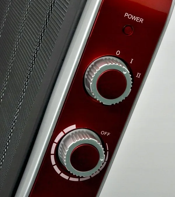 grzejnik-konwektorowy-eldom-hm1300-2000w-czarny