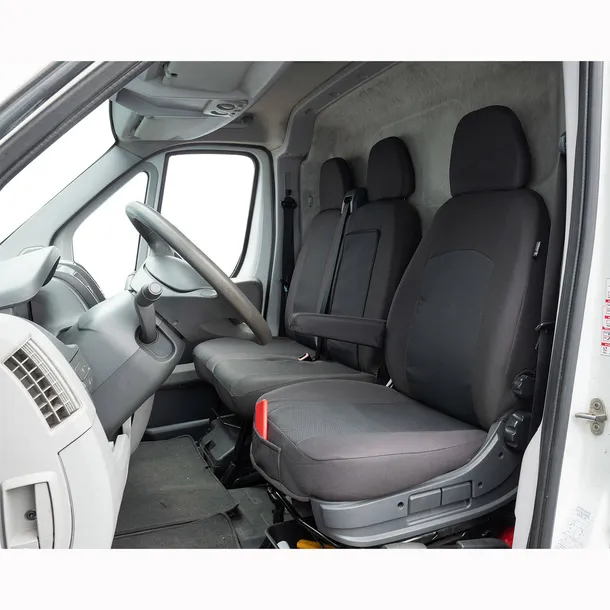 pokrowce-na-ford-transit-custom-2012-2013-2014-2015-2016-2017-2018-2019-cechy-dodatkowe-gotowe-otwory-pod-zaglowki-szwy-otwory-na-poduszki-powietrzne