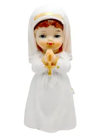 figurka-dziewczynka-pamiatka-i-kom-swietej-2509d
