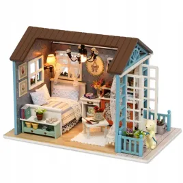 miniaturowy-domek-lesniczowka-w-bieszczadach-las-sowa