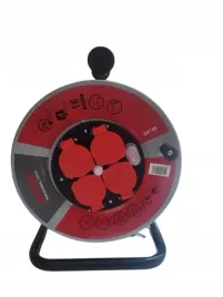 przedluzacz-ogrodowy-bebnowy-25m-z-uziemieniem-4-gniazdka-z-oslona