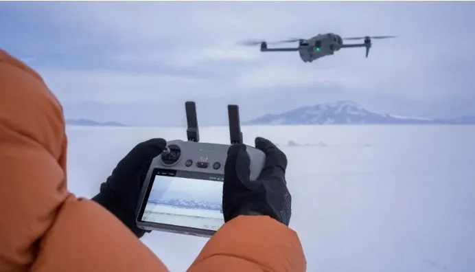 dji-mavic-4-pro-czas-lotu-51-min