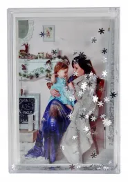 foto-ramka-wodna-z-twoim-wlasnym-nadrukiem-zdjeciem-srebrne-platki-sniegu