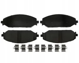 klocki-przednie-ram-1500-2019-2025-ceramiczne