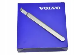 volvo-c30-c70-sledz-mocowanie-lampy-reflektora-oe