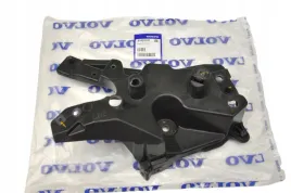volvo-xc60-ii-lewe-mocowanie-wzmocnienie-blotnika