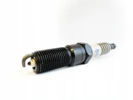 swieca-zaplonowa-platyna-jeep-cherokee-kj-02-05