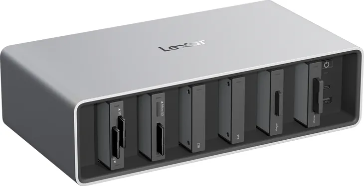 profesjonalny-workflow-thunderbolt4-6-gniazd-modulowych-stan-nowy