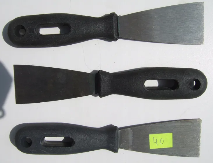 szpachla-malarska-125-mm-stan-nowy-waga-z-opakowaniem-0-5-kg