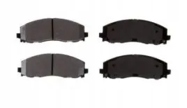 klocki-hamulcowe-przod-jeep-wrangler-jl-18-21-cer