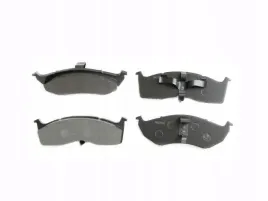 klocki-ceramic-przod-chrysler-voyager-ns-gs-96-00