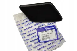 volvo-c30-prawa-zaslepka-spryskiwacza-lampy-oe